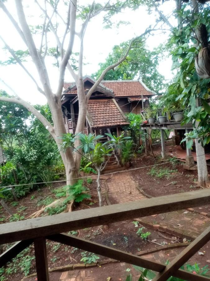 Quiet Garden View Lodge&Trekking Banlung Exterior photo